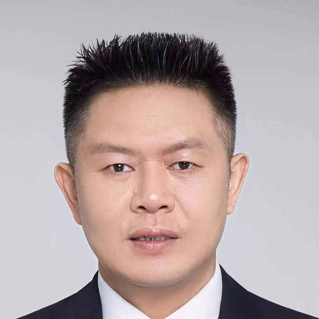 我校九一届优秀毕业生梅德文介绍